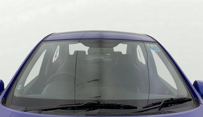 2014 Hyundai Xcent S (O) 1.2, Petrol, Manual, 49,491 km, Front Windshield