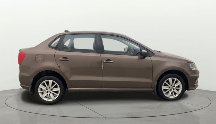 2016 Volkswagen Ameo HIGHLINE1.5L, Diesel, Manual, 93,203 km, Right Side View