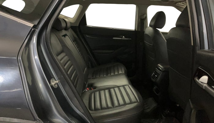 2019 KIA SELTOS GTK 1.4 PETROL, Petrol, Manual, 58,785 km, Right Side Rear Door Cabin