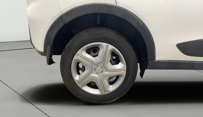 2021 Tata NEXON XM PETROL, Petrol, Manual, 43,360 km, Right Rear Wheel