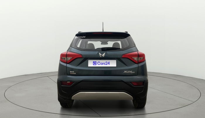 2024 Mahindra XUV300 W8 (O) 1.2 PETROL AMT, Petrol, Automatic, 15,168 km, Back/Rear