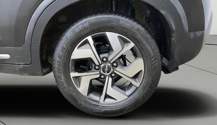 2022 KIA SONET HTX 1.0 IMT, Petrol, Manual, 33,346 km, Left Rear Wheel
