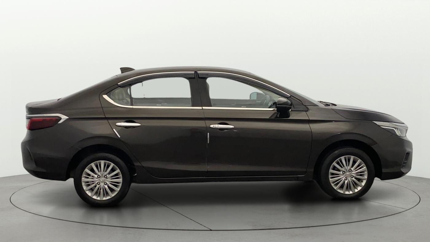 2022 Honda City 1.5L I-DTEC V, Diesel, Manual, 1,31,259 km, Right Side View