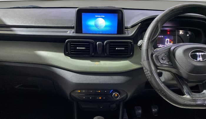 2024 Tata PUNCH ADVENTURE RHYTHM PACK MT, Petrol, Manual, 19,290 km, Air Conditioner