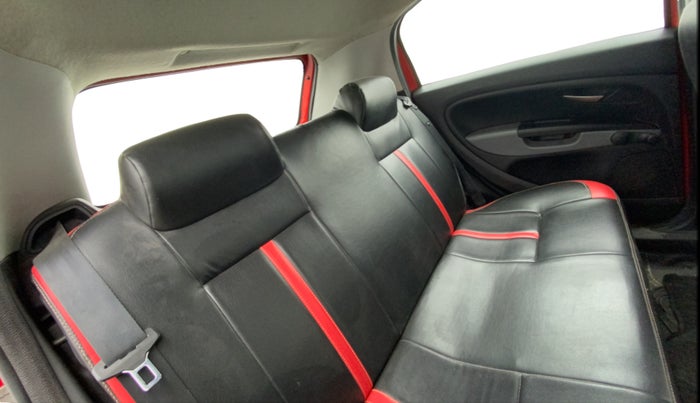 2014 Fiat Grand Punto Active Multijet 1.3, Diesel, Manual, 69,032 km, Right Side Rear Door Cabin