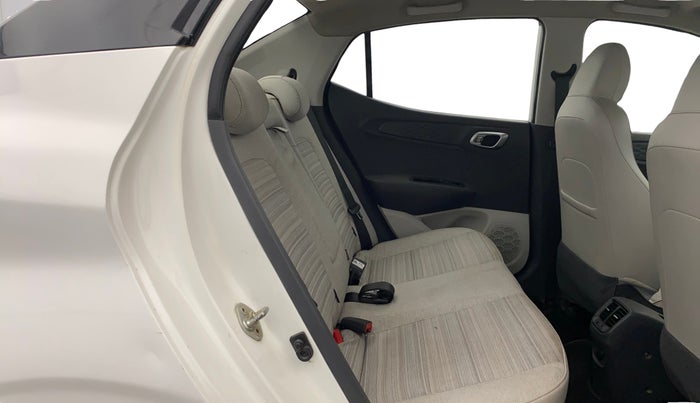 2020 Hyundai AURA SX PLUS 1.2 AMT CRDI, Diesel, Automatic, 45,704 km, Third Seat Row ( optional )