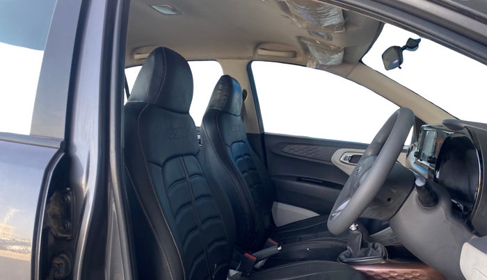 2022 Hyundai AURA SX 1.2 CNG, CNG, Manual, 49,591 km, Right Side Front Door Cabin