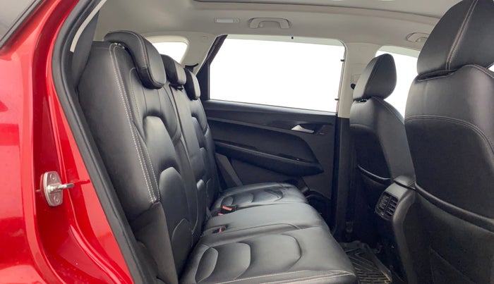 2020 MG HECTOR SHARP 2.0 DIESEL, Diesel, Manual, 82,816 km, Right Side Rear Door Cabin