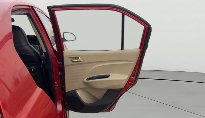 2019 Hyundai NEW SANTRO MAGNA, Petrol, Manual, 82,434 km, RHS Rear Door