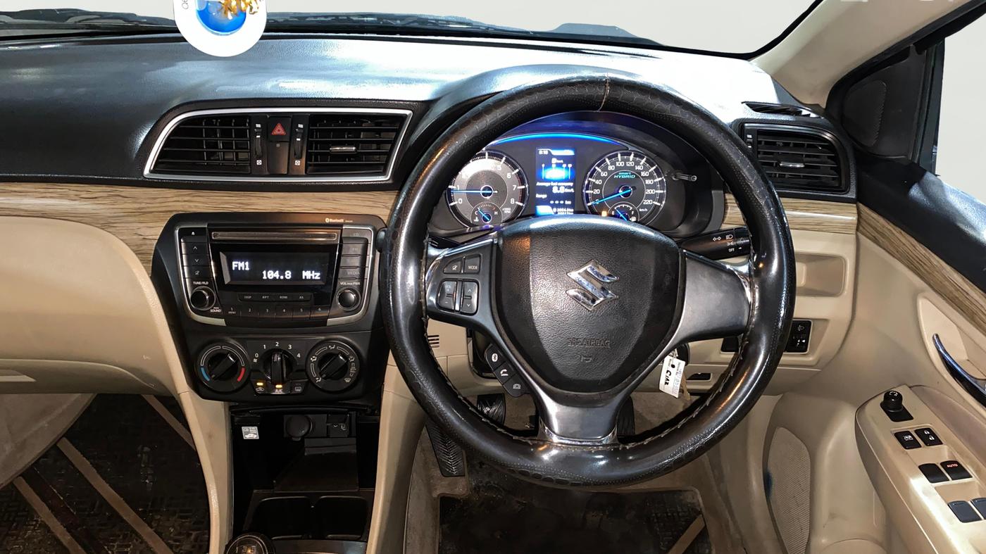 2020 Maruti Ciaz SIGMA 1.5 SHVS MT  PETROL, Petrol, Manual, 45,997 km, Steering Wheel Close Up