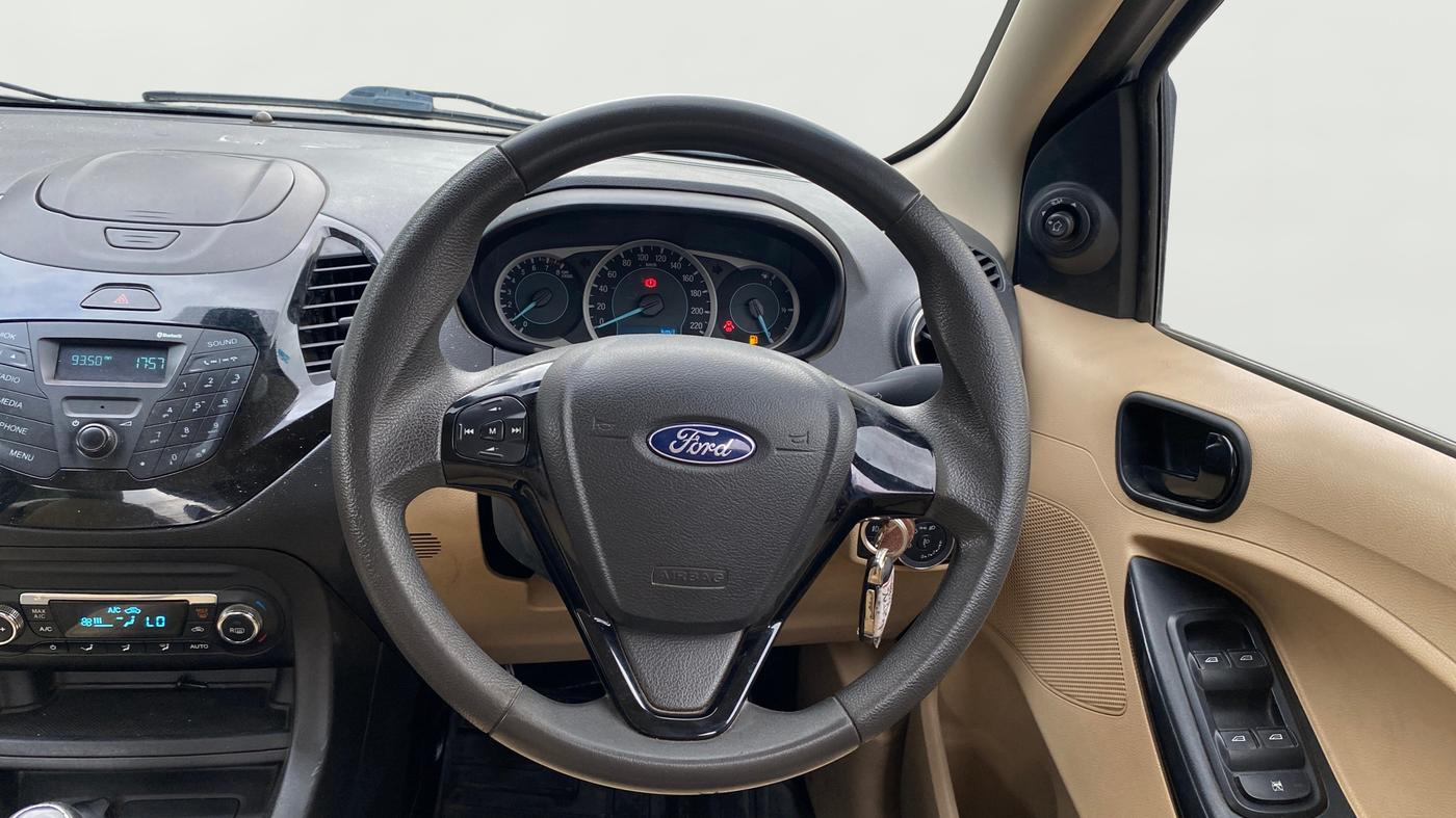 2017 Ford Figo Aspire TITANIUM 1.2 PETROL, Petrol, Manual, 67,333 km, Steering Wheel Close Up