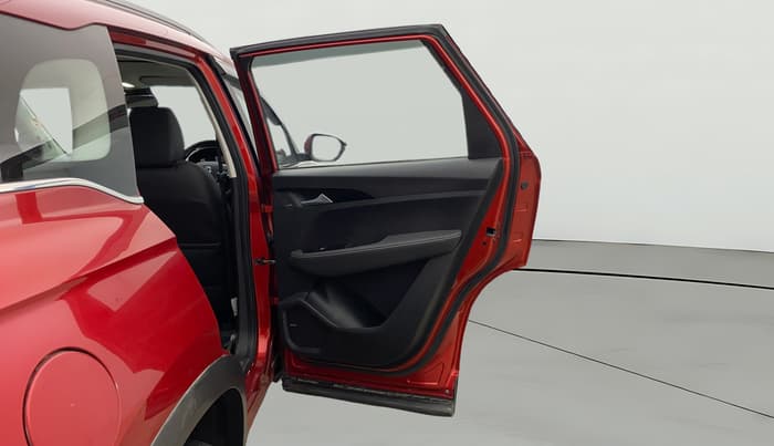2019 MG HECTOR SHARP 1.5 DCT PETROL, Petrol, Automatic, 30,917 km, RHS Rear Door