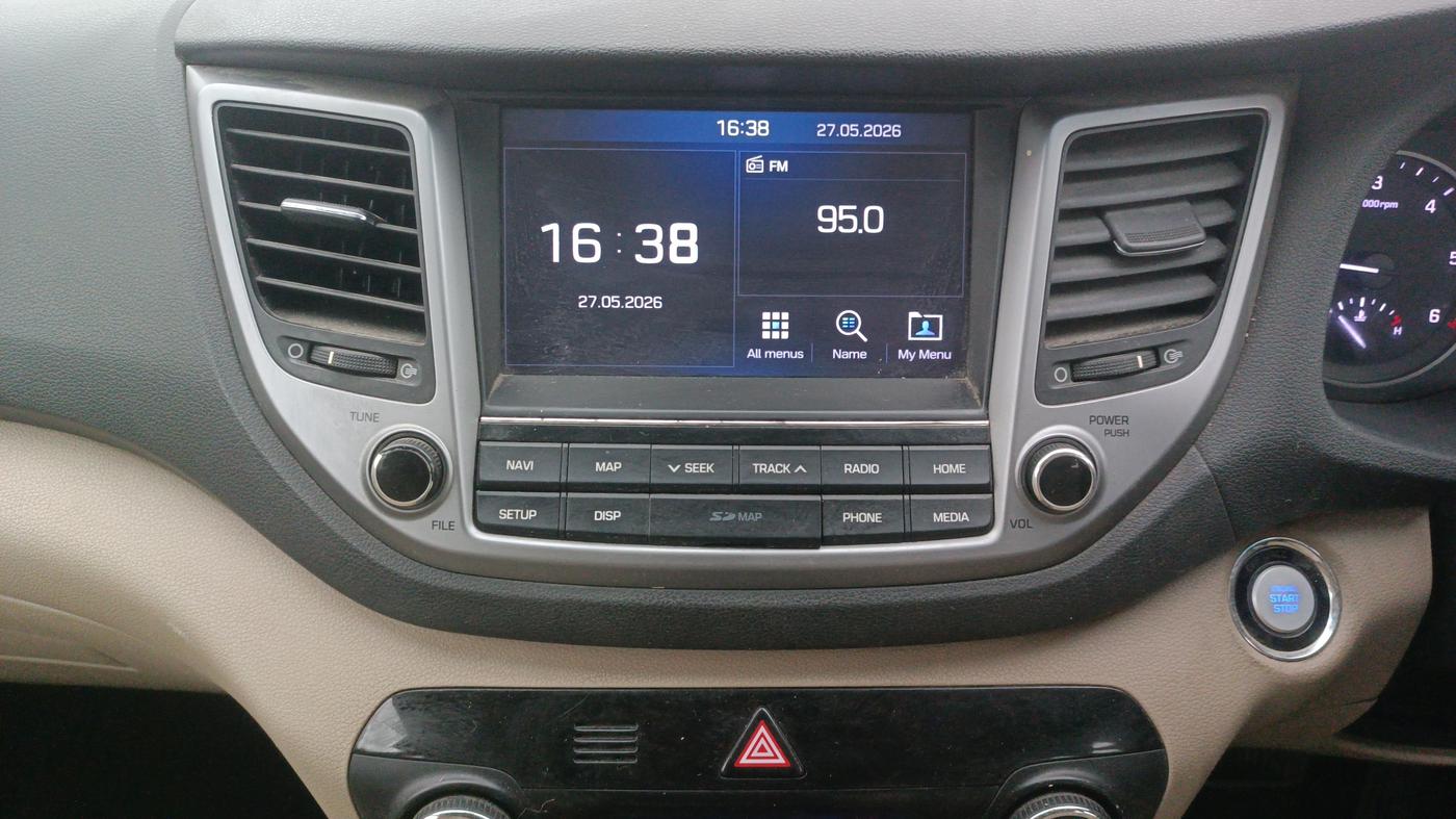 2018 Hyundai Tucson 2WD AT GL DIESEL
, Diesel, Automatic, 1,43,838 km, Air Conditioner