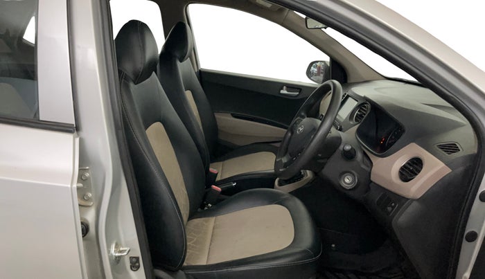 2018 Hyundai Grand i10 SPORTZ AT 1.2 KAPPA VTVT, Petrol, Automatic, 63,474 km, Right Side Front Door Cabin