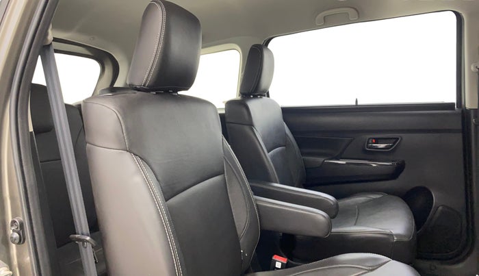 2021 Maruti XL6 ALPHA AT, Petrol, Automatic, 28,269 km, Right Side Rear Door Cabin
