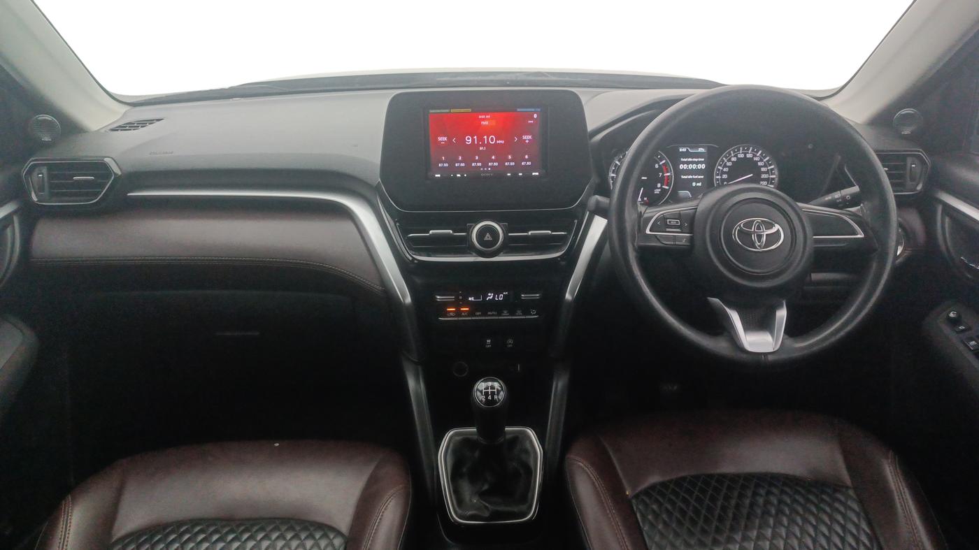2023 Toyota URBAN CRUISER HYRYDER E NEO DRIVE, Petrol, Manual, 42,204 km, Dashboard