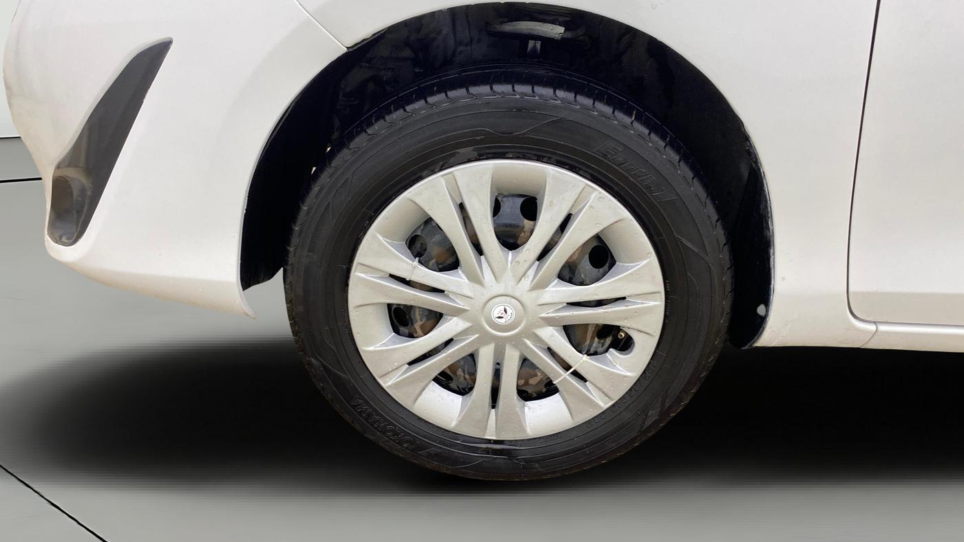 2018 Toyota YARIS G MT, Petrol, Manual, 1,12,150 km, Left Front Wheel
