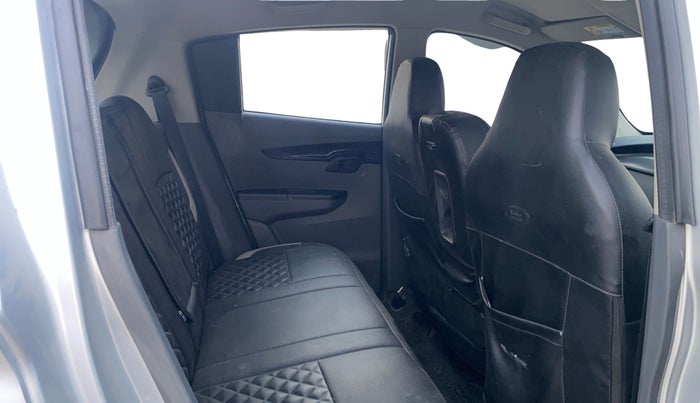 2017 Mahindra KUV 100 NXT K4+ D 6 STR, Diesel, Manual, 50,824 km, Right Side Rear Door Cabin