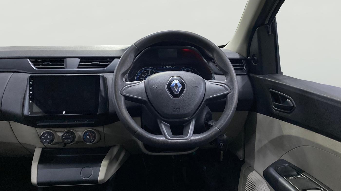 2024 Renault TRIBER RXE MT, Petrol, Manual, 34,358 km, Steering Wheel Close Up