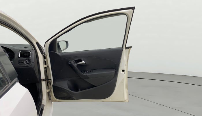 2015 Volkswagen Polo GT TSI AT, Petrol, Automatic, 71,163 km, RHS Front Door