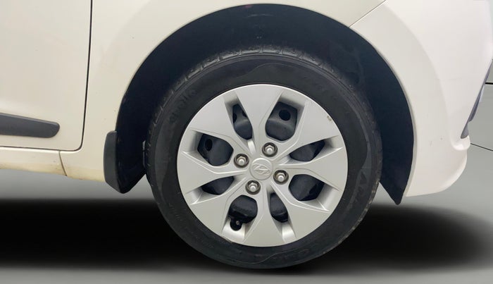 2015 Hyundai Xcent S 1.2, Petrol, Manual, 20,372 km, Right Front Wheel