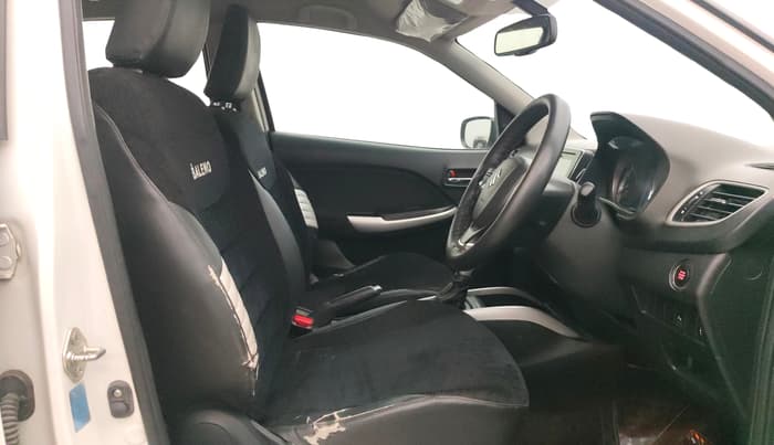 2017 Maruti Baleno ALPHA CVT PETROL 1.2, Petrol, Automatic, 61,180 km, Right Side Front Door Cabin