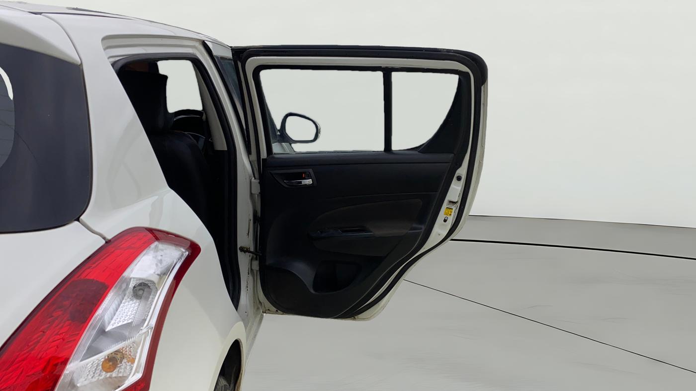 2017 Maruti Swift ZDI, Diesel, Manual, 79,848 km, RHS Rear Door