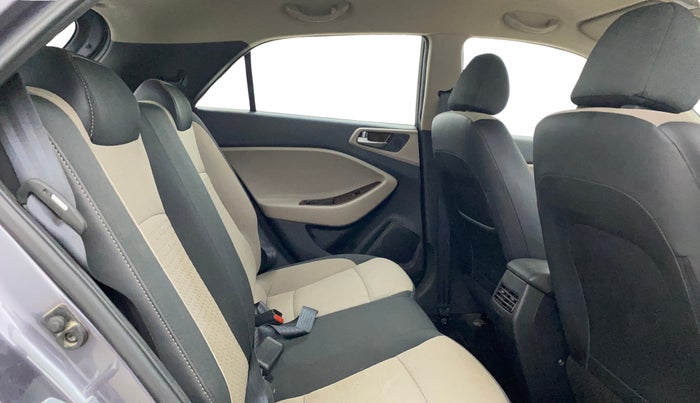 2016 Hyundai Elite i20 MAGNA 1.2, Petrol, Manual, 27,155 km, Right Side Rear Door Cabin