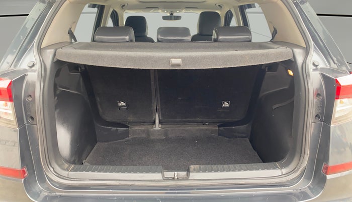 2023 Skoda KUSHAQ STYLE 1.0L TSI MT, Petrol, Manual, 66,576 km, Boot Open Zoomed View