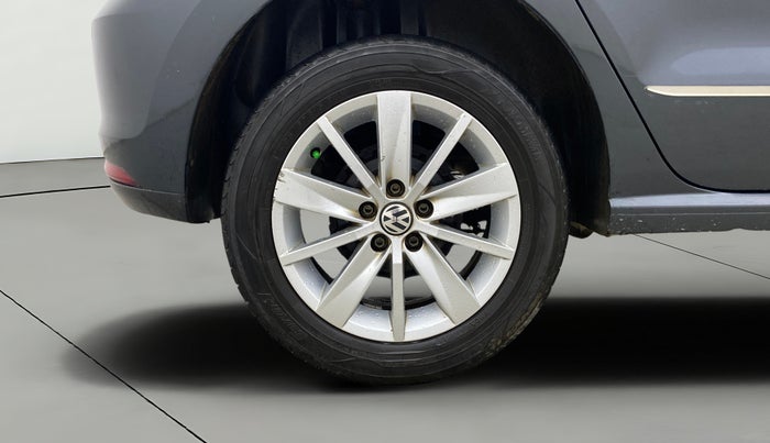 2017 Volkswagen Polo HIGHLINE1.5L, Diesel, Manual, 96,934 km, Right Rear Wheel