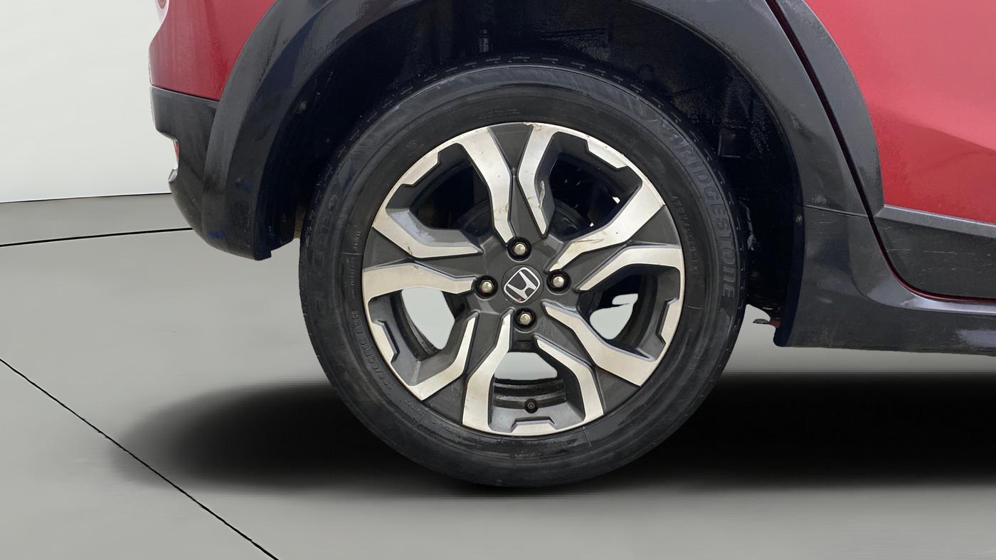 2019 Honda WR-V 1.5L I-DTEC VX MT, Diesel, Manual, 1,11,331 km, Right Rear Wheel