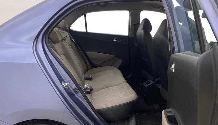 2015 Hyundai Xcent SX AT 1.2 (O), Petrol, Automatic, 41,007 km, Right Side Rear Door Cabin