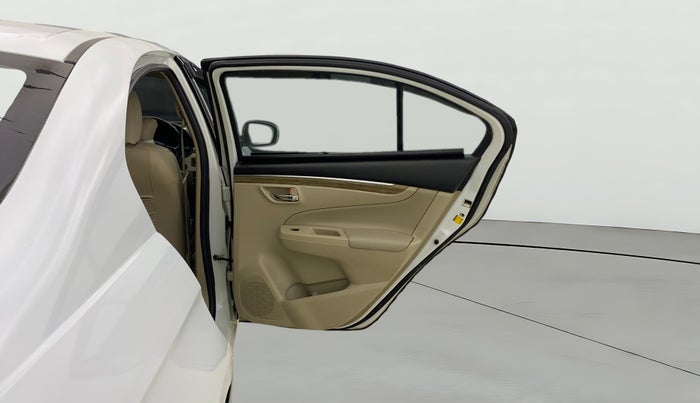 2018 Maruti Ciaz ALPHA 1.5 SHVS PETROL, CNG, Manual, 80,168 km, RHS Rear Door