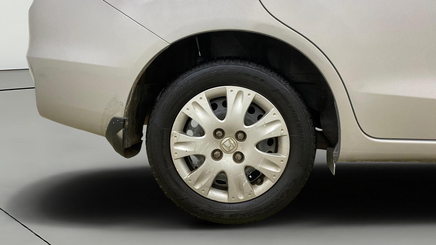 2013 Honda Amaze 1.2L I-VTEC S, Petrol, Manual, 89,395 km, Right Rear Wheel