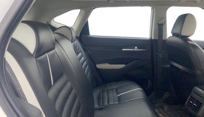 2021 KIA SELTOS HTK PLUS 1.5 IMT, Petrol, Manual, 69,318 km, Right Side Rear Door Cabin