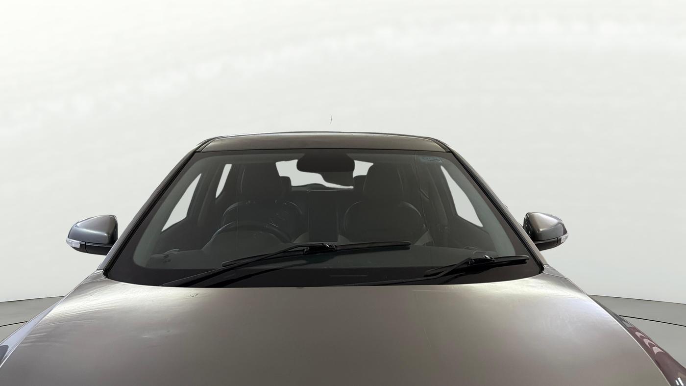 2024 MG ASTOR Sprint 1.5 MT (Ivory), Petrol, Manual, 37,943 km, Front Windshield