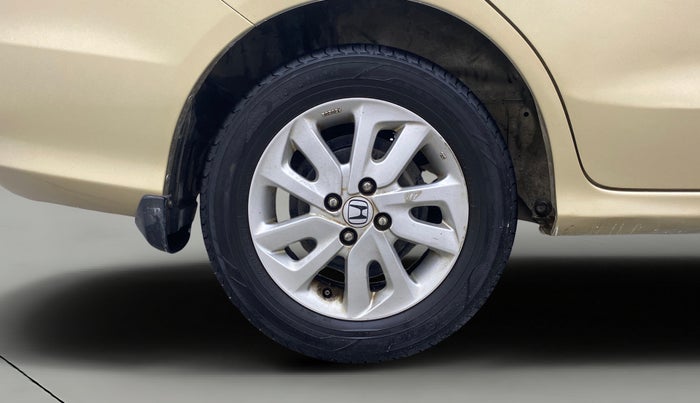 2015 Honda Mobilio 1.5L I-DTEC V, Diesel, Manual, 73,407 km, Right Rear Wheel