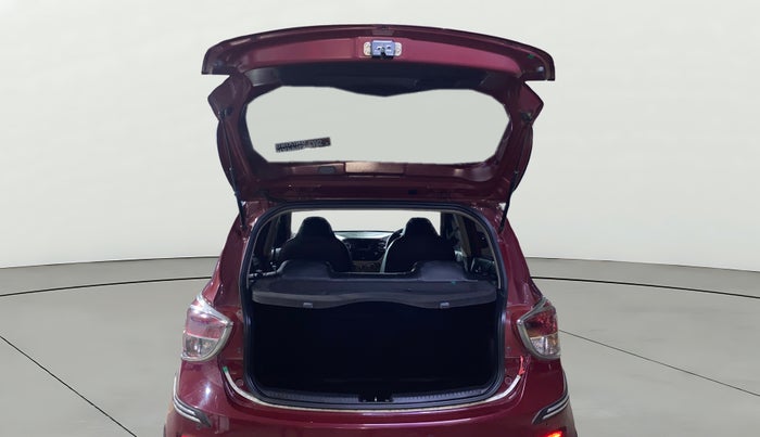 2016 Hyundai Grand i10 SPORTZ 1.2 KAPPA VTVT, Petrol, Manual, 34,118 km, Boot Open Zoomed View