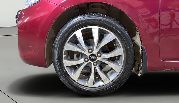 2014 Hyundai Verna FLUIDIC 1.6 VTVT SX, Petrol, Manual, 82,833 km, Left Front Wheel