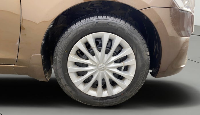 2015 Maruti Ciaz VXI+AT, Petrol, Automatic, 94,706 km, Right Front Wheel