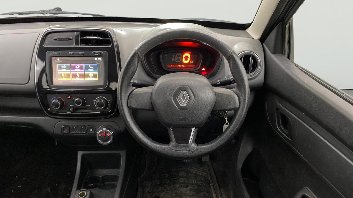 2018 Renault Kwid RXT 1.0 AMT (O), Petrol, Automatic, 33,817 km, Steering Wheel Close Up