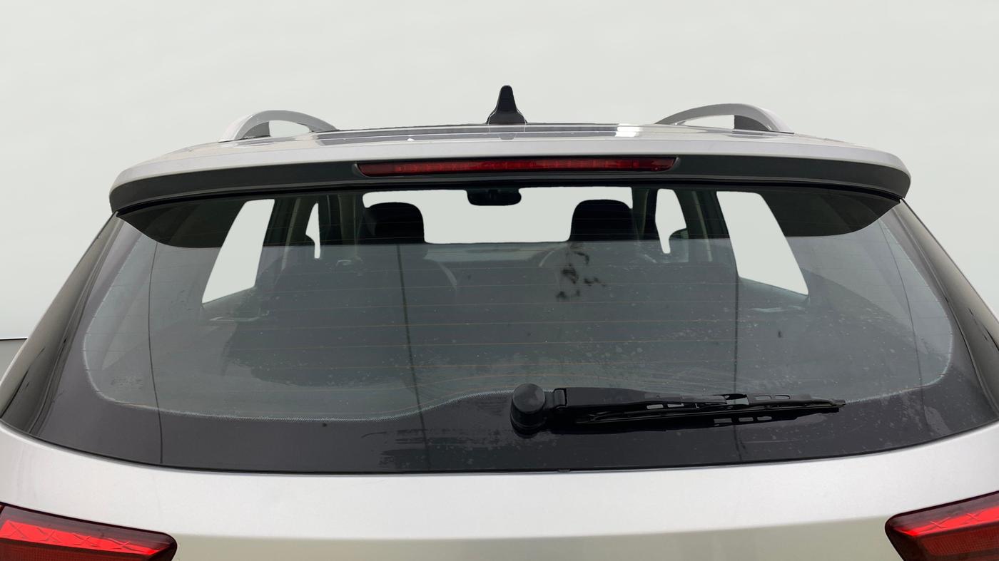 2022 Skoda KUSHAQ STYLE 1.0L TSI AT (6 AIRBAGS), Petrol, Automatic, 21,114 km, Rear Windshield