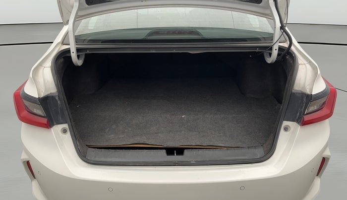 2022 Honda City ZX HYBRID, Hybrid, Automatic, 66,943 km, Boot Open Zoomed View