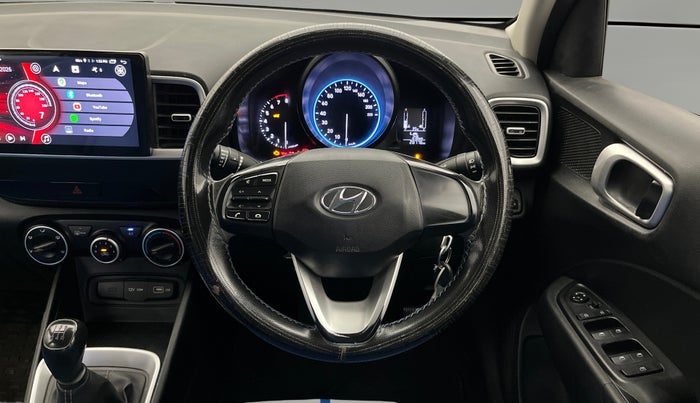 2022 Hyundai VENUE S 1.2, Petrol, Manual, 28,731 km, Steering Wheel Close Up
