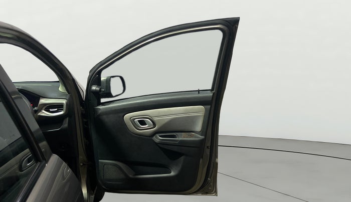 2020 Datsun Redi Go T(O), Petrol, Manual, 19,764 km, RHS Front Door