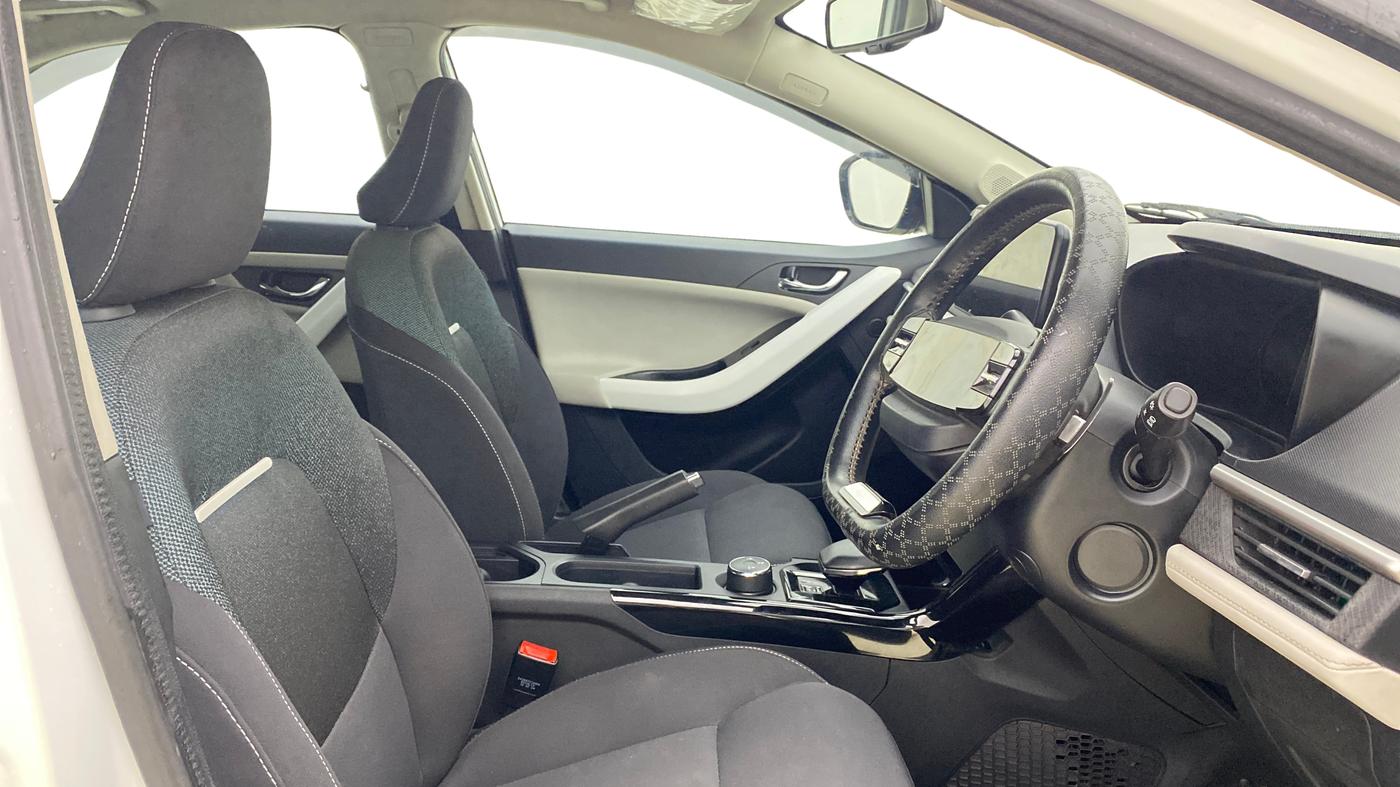 2024 Tata NEXON CREATIVE+ DCA 1.2 PETROL, Petrol, Automatic, 26,759 km, Right Side Front Door Cabin