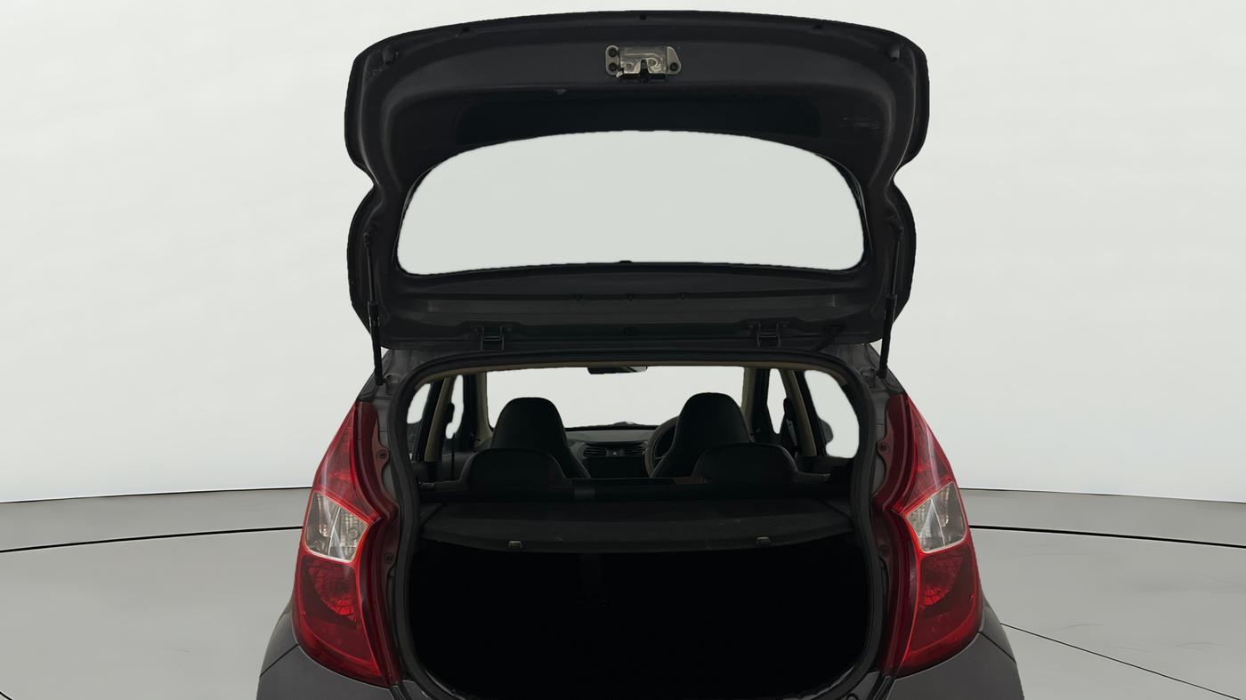 2014 Hyundai Eon SPORTZ, Petrol, Manual, 57,237 km, Boot Door Open