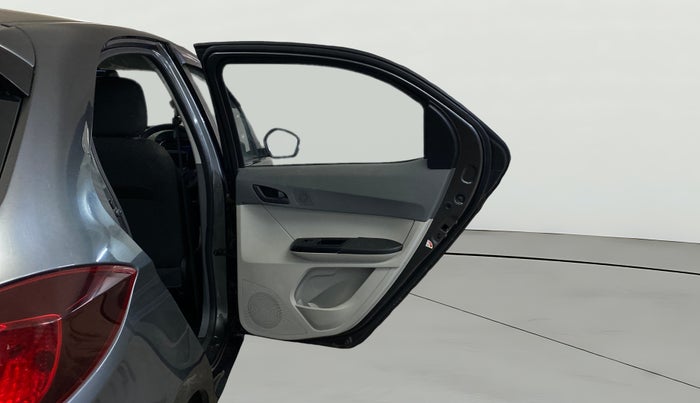 2025 Tata Tiago XT PETROL, Petrol, Manual, 10,995 km, RHS Rear Door