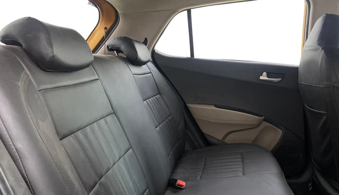 2014 Hyundai Grand i10 ASTA 1.2 KAPPA VTVT, Petrol, Manual, 23,944 km, Right Side Rear Door Cabin