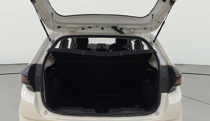 2021 Tata ALTROZ XT PETROL, Petrol, Manual, 34,077 km, Boot Open Zoomed View
